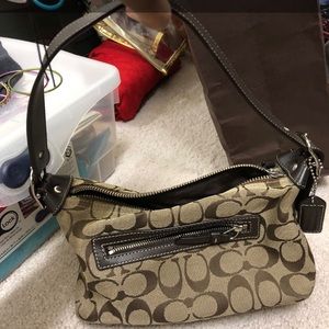 vintage coach shoulder bag